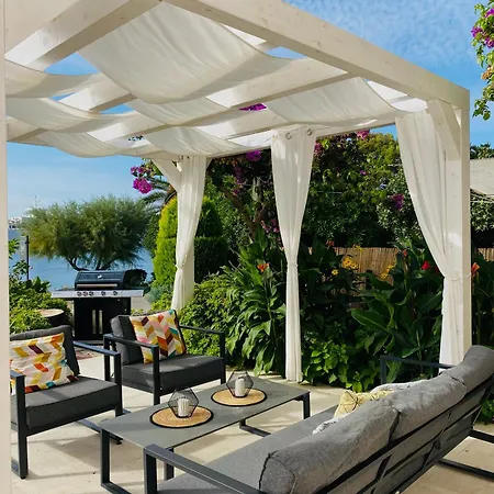 Luxury Lukas Appartement